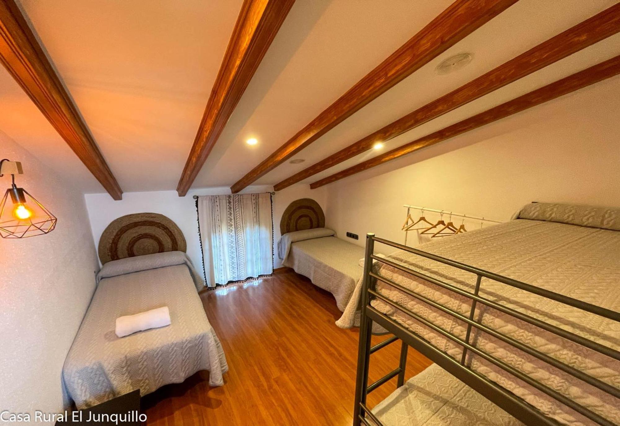 Casa Rural El Junquillo Cuevas De San Marcos Luaran gambar